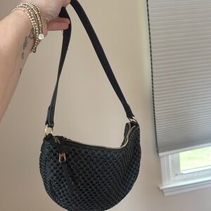 Elegant Black Woven Shoulder Bag